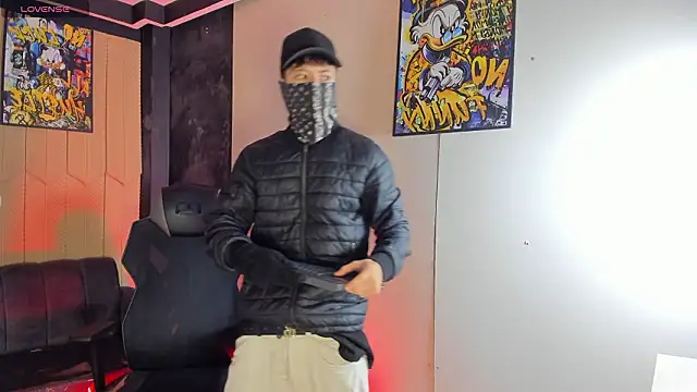 Snapshot of marcuscollins1_ chatting on February 3, 2026, 12:10 pm marcuscollins1 online show from February 3, 2026, 12:10 pm