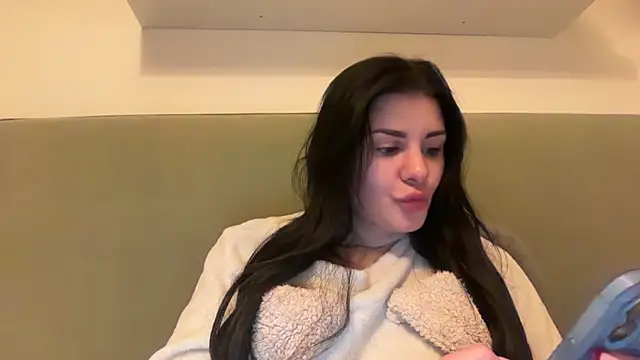 Snapshot of Petitecookie chatting on February 20, 2026, 9:48 pm Petitecookie online show from February 20, 2026, 9:48 pm