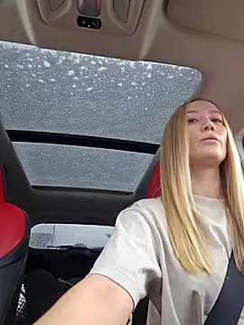 Pussy Drive03 online show from December 14, 2025, 6:08 am