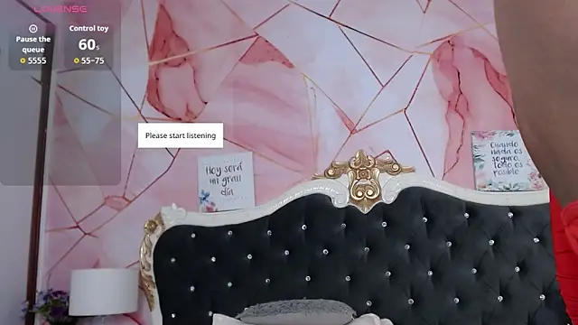 LindaBird online show from February 13, 2026, 8:38 pm