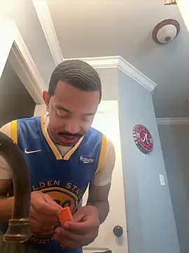 SIXKING7410 online show from February 26, 2026, 5:28 am