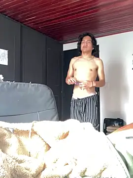 Snapshot of shadowsofgarden chatting on February 16, 2025, 1:27 pm shadowsofgarden online show from February 16, 2025, 1:27 pm