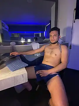 Brunohornyxh online show from February 2, 2026, 3:44 pm