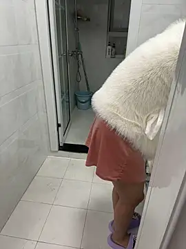 Snapshot of jinj-a chatting on February 14, 2025, 2:39 am jinj-a online show from February 14, 2025, 2:39 am