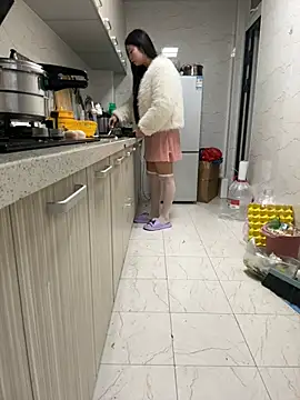 Snapshot of jinj-a chatting on February 26, 2025, 10:04 am jinj-a online show from February 26, 2025, 10:04 am