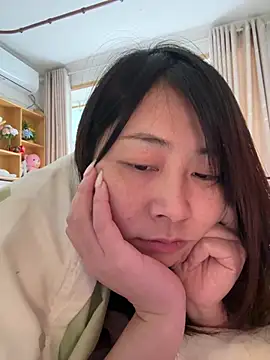 Snapshot of jinj-a chatting on March 15, 2025, 6:47 am jinj-a online show from March 15, 2025, 6:47 am