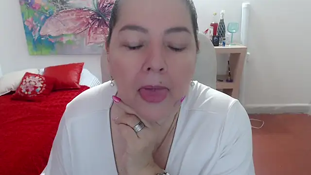 Snapshot of leonela_69 chatting on February 10, 2026, 12:59 am leonela 69 online show from February 10, 2026, 12:59 am