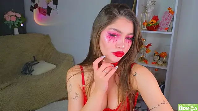 Caroline  Brown online show from October 30, 2025, 3:30 am