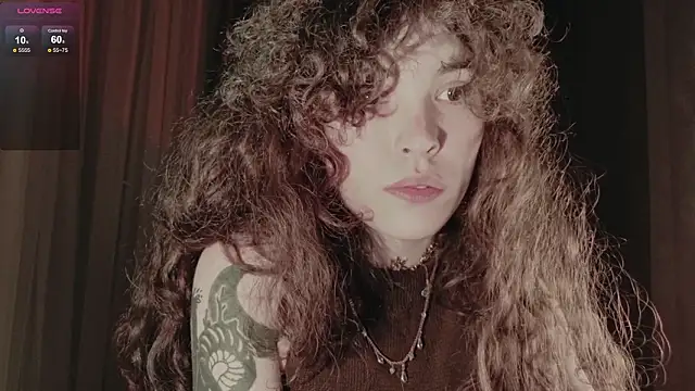 Snapshot of Dizer_clopy chatting on February 6, 2026, 8:45 pm Dizer clopy online show from February 6, 2026, 8:45 pm