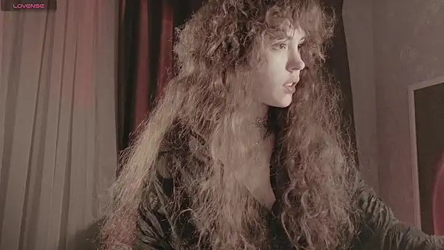 Snapshot of Dizer_clopy chatting on February 25, 2026, 8:29 pm Dizer clopy online show from February 25, 2026, 8:29 pm