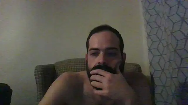 guccititi online show from November 28, 2025, 2:03 am