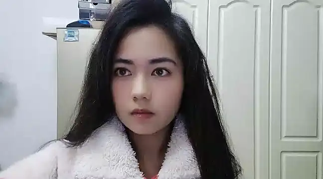 Snapshot of Lucy-xixi chatting on February 22, 2025, 1:13 pm Lucy-xixi online show from February 22, 2025, 1:13 pm