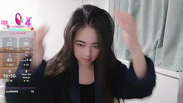 Snapshot of Lucy-xixi chatting on February 28, 2026, 5:19 am Lucy-xixi online show from February 28, 2026, 5:19 am