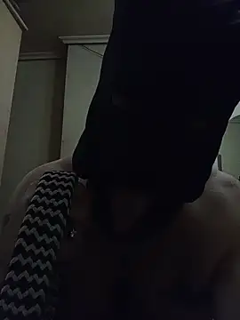 Snapshot of serpensy chatting on September 29, 2025, 8:02 pm serpensy online show from September 29, 2025, 8:02 pm