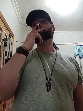 Snapshot of serpensy chatting on October 28, 2025, 3:25 pm serpensy online show from October 28, 2025, 3:25 pm