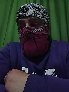 Snapshot of serpensy chatting on March 3, 2026, 6:47 pm serpensy online show from March 3, 2026, 6:47 pm