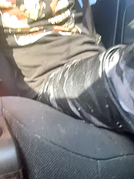 QueenM3 online show from October 3, 2025, 8:17 pm