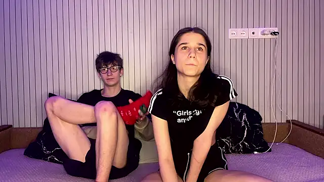 baby lesi online show from January 18, 2026, 6:34 pm