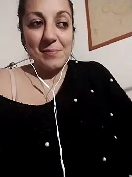 Snapshot of sokiee chatting on March 12, 2025, 7:49 pm sokiee online show from March 12, 2025, 7:49 pm