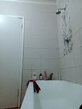 xxTatiannaxx online show from January 16, 2026, 7:29 pm