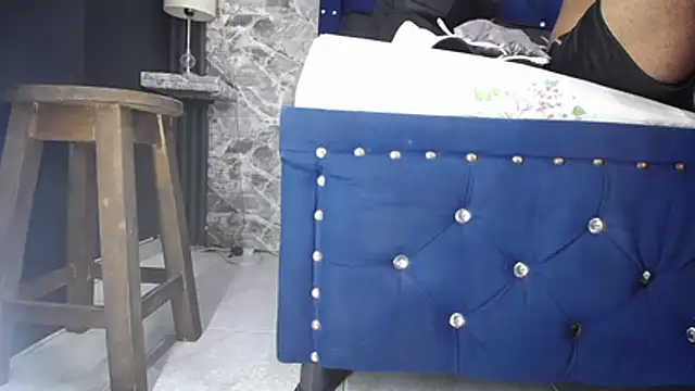 Snapshot of miha_sex91 chatting on February 4, 2026, 12:00 pm miha sex91 online show from February 4, 2026, 12:00 pm