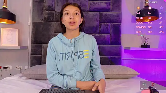 Snapshot of sheylawood chatting on February 22, 2026, 2:26 pm sheylawood online show from February 22, 2026, 2:26 pm