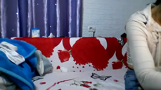 Ramona870 online show from February 13, 2026, 7:26 am