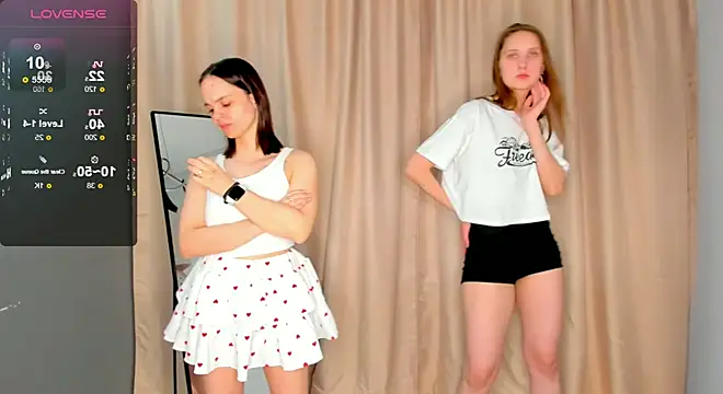 Snapshot of AislyEnderson chatting on February 21, 2025, 12:27 am AislyEnderson online show from February 21, 2025, 12:27 am