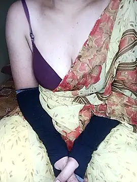 Snapshot of geetha_telugu_kan277 chatting on January 16, 2026, 6:17 am geetha telugu kan277 online show from January 16, 2026, 6:17 am