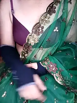 Snapshot of geetha_telugu_kan277 chatting on February 8, 2026, 9:45 am geetha telugu kan277 online show from February 8, 2026, 9:45 am