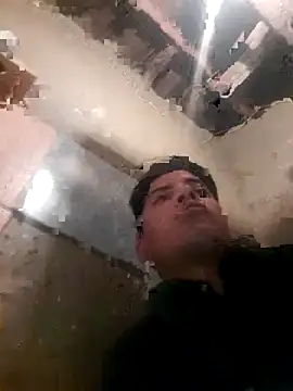 Snapshot of Elcabezhupas97 chatting on February 22, 2026, 10:25 am Elcabezhupas97 online show from February 22, 2026, 10:25 am