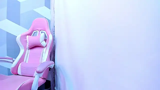 Snapshot of Gianna_Watson chatting on February 27, 2025, 1:17 pm Gianna Watson online show from February 27, 2025, 1:17 pm