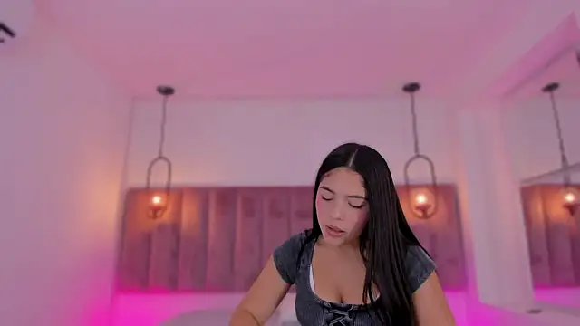 Haily b online show from February 3, 2026, 8:36 pm