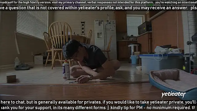 Snapshot of yetieater chatting on December 14, 2024, 9:45 pm yetieater online show from December 14, 2024, 9:45 pm