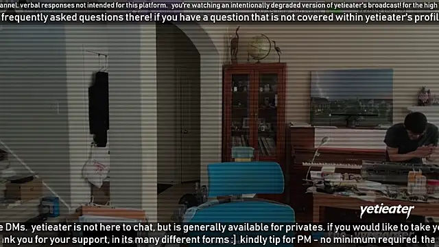 Snapshot of yetieater chatting on January 24, 2025, 7:07 pm yetieater online show from January 24, 2025, 7:07 pm