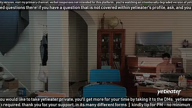 Snapshot of yetieater chatting on January 31, 2025, 10:31 pm yetieater online show from January 31, 2025, 10:31 pm