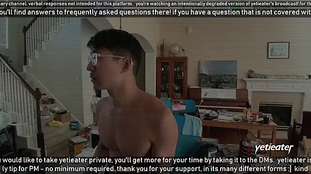 Snapshot of yetieater chatting on March 10, 2025, 5:29 pm yetieater online show from March 10, 2025, 5:29 pm