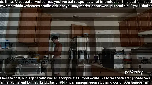 Snapshot of yetieater chatting on March 3, 2026, 2:45 pm yetieater online show from March 3, 2026, 2:45 pm