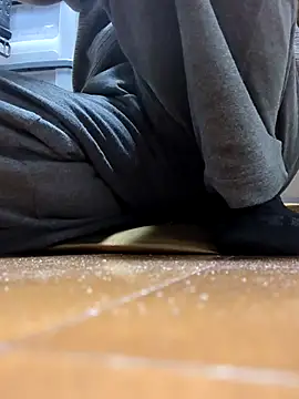 Snapshot of mgnhiroyuki chatting on February 17, 2026, 5:04 am mgnhiroyuki online show from February 17, 2026, 5:04 am