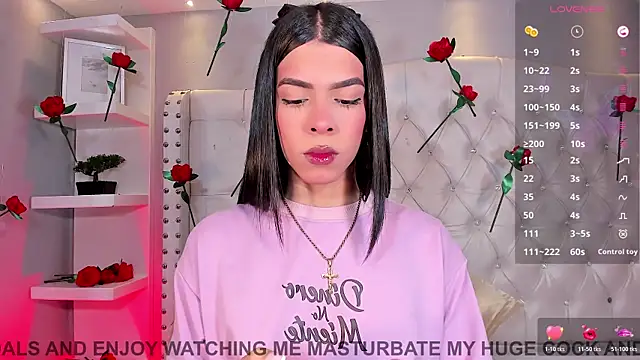 Snapshot of VeronicaSexx chatting on February 14, 2026, 5:15 am VeronicaSexx online show from February 14, 2026, 5:15 am