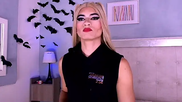 Emily Castillo 1 online show from November 15, 2025, 5:16 am