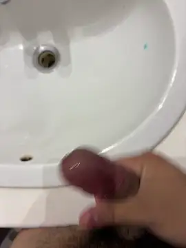 Snapshot of Runstat chatting on February 26, 2026, 12:42 am Runstat online show from February 26, 2026, 12:42 am