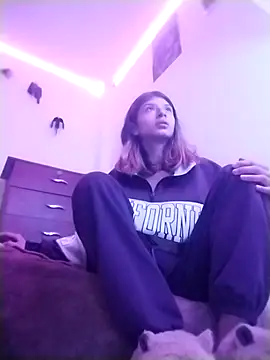 KratosAfroditacs online show from February 20, 2026, 7:47 pm