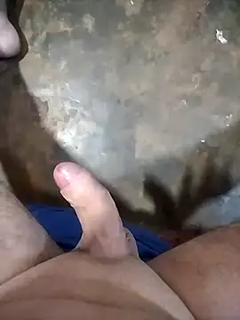 Snapshot of mivergom chatting on November 25, 2025, 12:49 pm mivergom online show from November 25, 2025, 12:49 pm