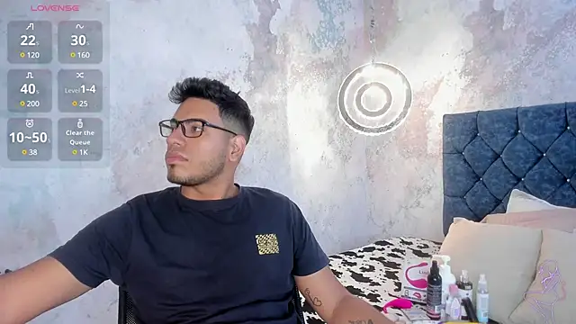 Snapshot of ETHAN_DRAVEN chatting on March 19, 2025, 11:39 am ETHAN DRAVEN online show from March 19, 2025, 11:39 am