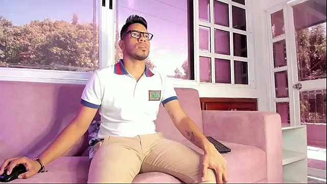 Snapshot of ETHAN_DRAVEN chatting on September 13, 2025, 6:40 pm ETHAN DRAVEN online show from September 13, 2025, 6:40 pm