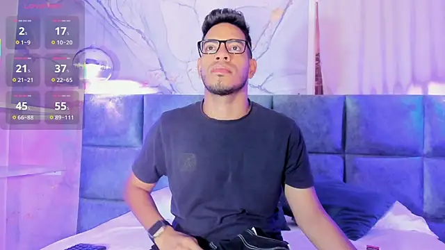 Snapshot of ETHAN_DRAVEN chatting on September 14, 2025, 7:02 pm ETHAN DRAVEN online show from September 14, 2025, 7:02 pm