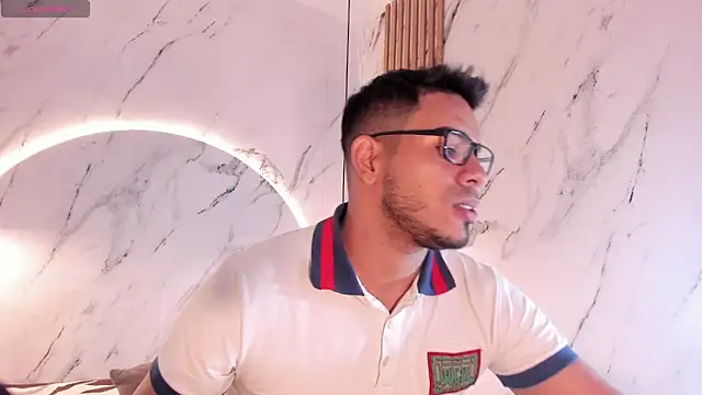 Snapshot of ETHAN_DRAVEN chatting on October 23, 2025, 7:45 pm ETHAN DRAVEN online show from October 23, 2025, 7:45 pm