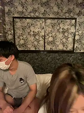 Snapshot of strawberryice chatting on February 28, 2026, 10:05 am strawberryice online show from February 28, 2026, 10:05 am