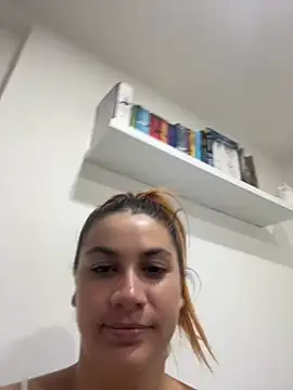 roldanmary online show from March 11, 2025, 5:49 am